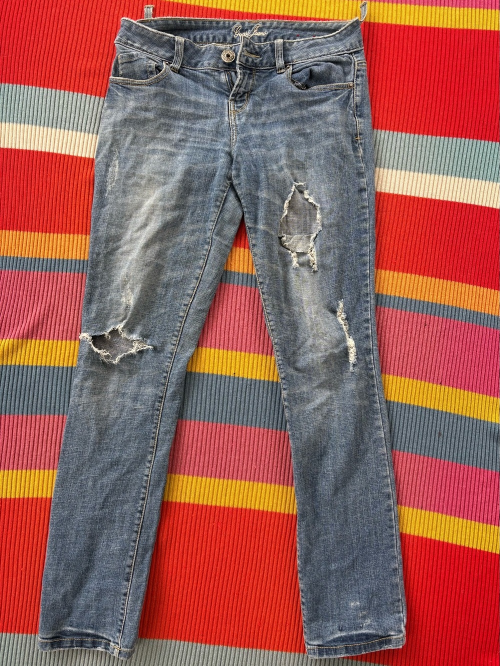 Guess Women’s Distressed Medium Wash Blue Jeans